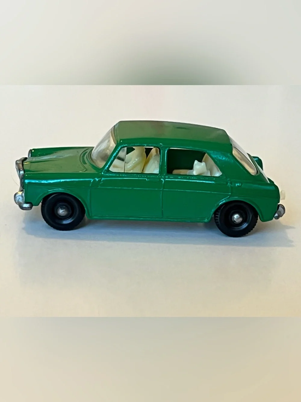 Vintage Matchbox No. 64 MG 1100 Green Ivory Interior Driver & Dog Lesney England